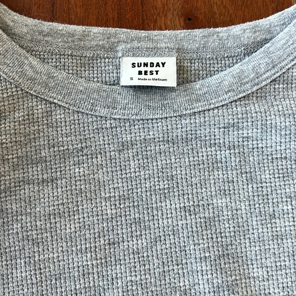 Sunday Best Grey Crop Top - Picture 2 of 3